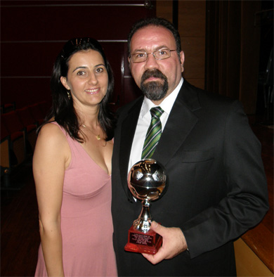 Happy couple: PC is the best national team coach of the world 2008