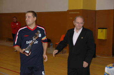 Pere Babot awarded as best scorer of the past season (Photo courtesy: Xavier Burgos - Granvalira Encamp)