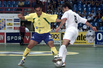 Numbers 8 duel: Tatu vs Mohammadi Tirabadi  (Photo courtesy: Photo&Grafia Comunicao)
