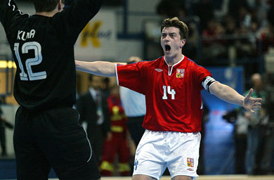 Klima and Kamenicky can celebrate! (Photo courtesy: Joe Pepler - UEFA.com)