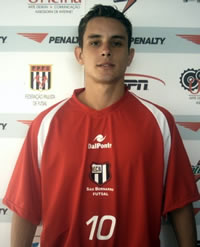 De Bail with his ex team ECB/So Bernardo (Photo courtesy: www.futsal.com.br)