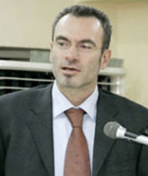 Dimitri Nicolaou