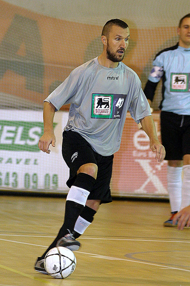 Frdric Duponcheel in action (Photo courtesy: Cedric Bouillon - Futsal Echo)