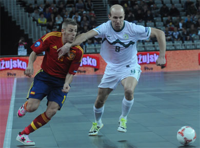Miguelin vs Ursic (Photo Futsalplanet.com)