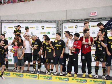 Taça Brasil: sixth title! (Photo courtesy: Malwee Futsal)