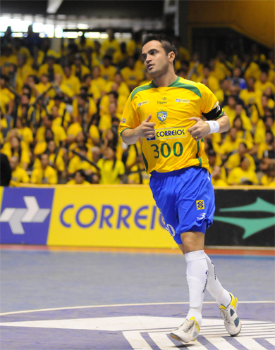 Camisa 300! (Photo courtesy: CBFS)