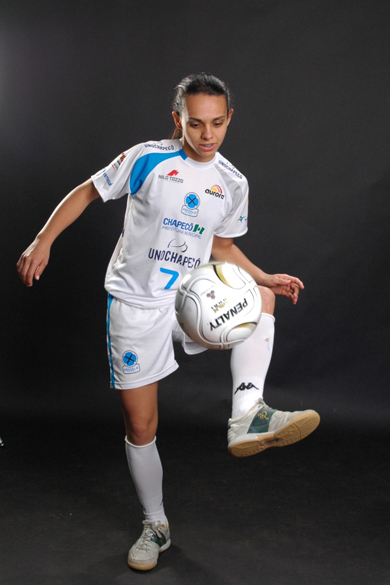 Ladies & gentlemen: standing ovation for the best women player of the World, Vanessa! (Photo courtesy: Female Futsal)
