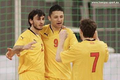 Zoran Leveski, Darko Rangotov and Oliver Jovanovski: time to celebrate for Macedonia (Photo courtesy: Kamil Pastusiak - Sports Photography Agency KamPas Sport)