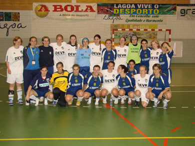 FSF Tecnocasa Mostóles and UFC Münster, together in name of women futsal! (Photo courtesy: Kebrostress)