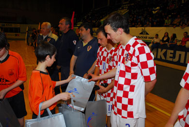 (Photo Courtesy: Asya Shalimova - R.I.M. Porter Novelli)