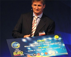 Robert Jarni shows off a final ticket (Photo courtesy: UEFA.com)