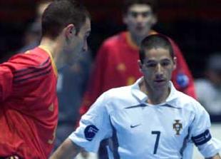 Javier Sanchez against Andr, Euro 2003