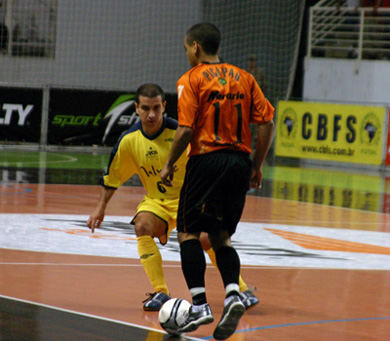 Pica-Pau vs Xande (Photo courtesy: Beto Costa - CBFS)