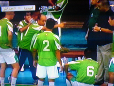 Algerian time out (Photo courtesy: Hussein Budejaja)