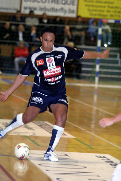 Joey Ngarigota in action (Photo courtesy: Booming Futsal)