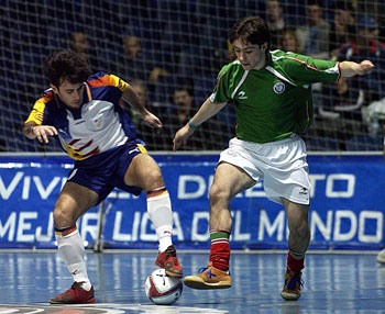 Oscar Redondo (Mir Martorell) in action with Catalunya (Photo LNFS)