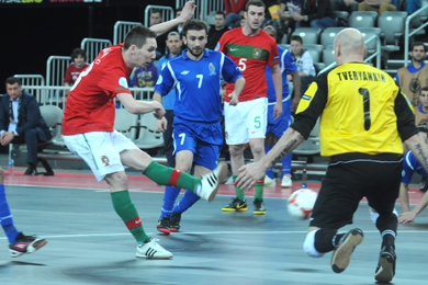 Marinho vs Tveryankin (Photo Futsalplanet.com)