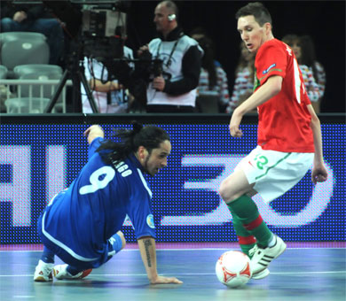 Thiago vs Marinho (Photo Futsalplanet.com)