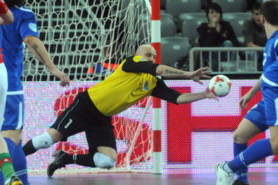Andrey Tveryankin in perfect style (Photo Futsalplanet.com)