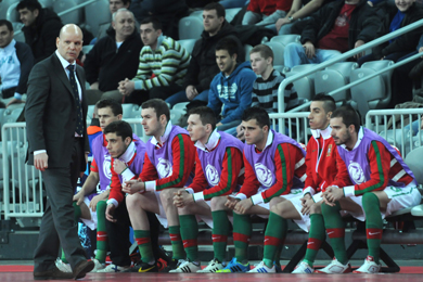 Jorge Braz and his guys: perfect debut! (Photo Futsalplanet.com)
