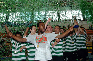 Beb leading the party (Photo courtesy: Futsal Sporting)