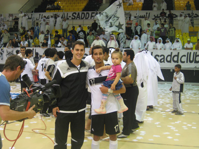 Coach Fabiano Rodrigues and top scorer Rodriguinho after the deciding win over Al-Wakrah on past March 25th (Photo courtesy: Rubio Guerra)