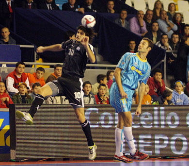 Kouvaras vs Lorente (Photo courtesy: LNFS Aphoto Spain)