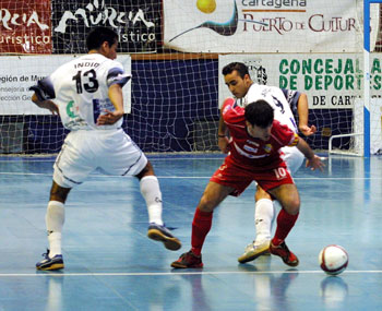 Oscar Redondo (Mir Martorell) between Indio and Sergio (Cartagena) (Photo courtesy: Enrique Serrano - LNFS)