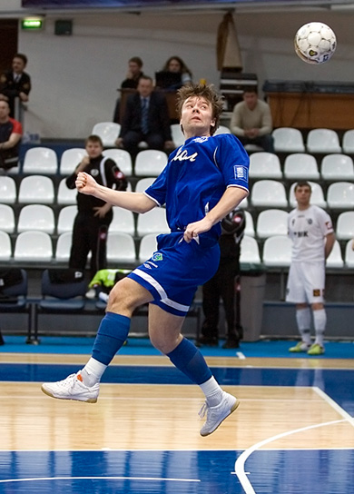 Konstantin Maevsky flying high (Photo courtesy: Konstantin Molchanov)