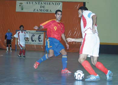 Heidarian vs Andreu (Photo courtesy: David Rodriguez - RFEF)