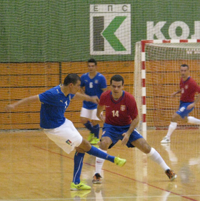 Vampeta vs Rajcevic, while Daniel and Zivic look at the action (Photo courtesy: Predrag Bajic)