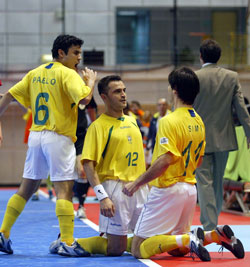 Falcao and Simi, 17 goals in two (Photo courtesy: Leadtek Sports)