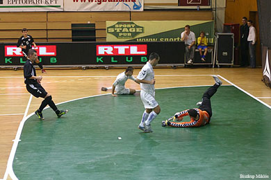 Good save by János Komăromi (Photo courtesy: Miklos Biszkup)