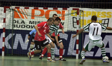The former Charleroi Davi in action (Photo courtesy: Clearex Chorzow)