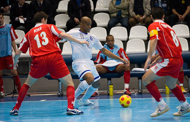 Cirilo between Kike and Fran Serrejon (Photo courtesy: Konstantin Molchanov)