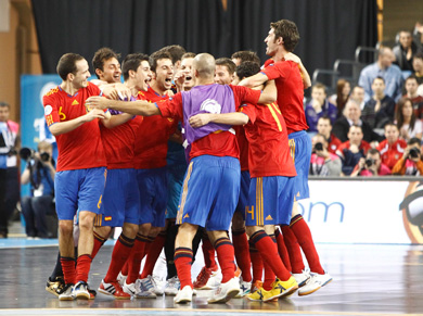 Let's enjoy one more title! (Photo courtesy: Carmelo Rubio - RFEF)