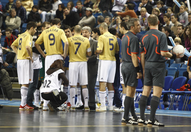 Time-out by Venancio Lopez (Photo courtesy: Carmelo Rubio - RFEF)