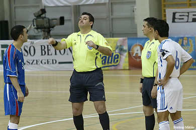Russia vs Greece (Photo courtesy: Miklos Biszkup)