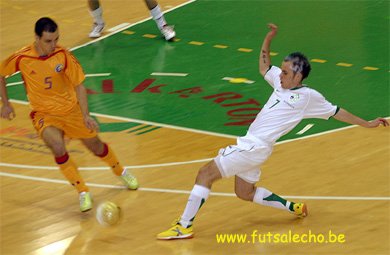 Slovenia vs Romania (Photo courtesy: Cedric Bouillon - Futsal Echo)
