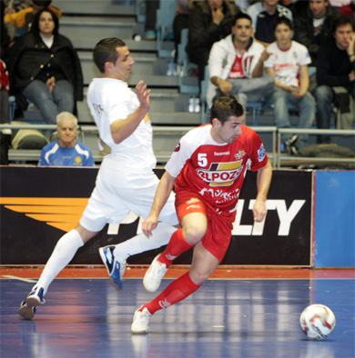 Ruben vs Saul (Photo courtesy: Rubn de Pedro - LNFS)